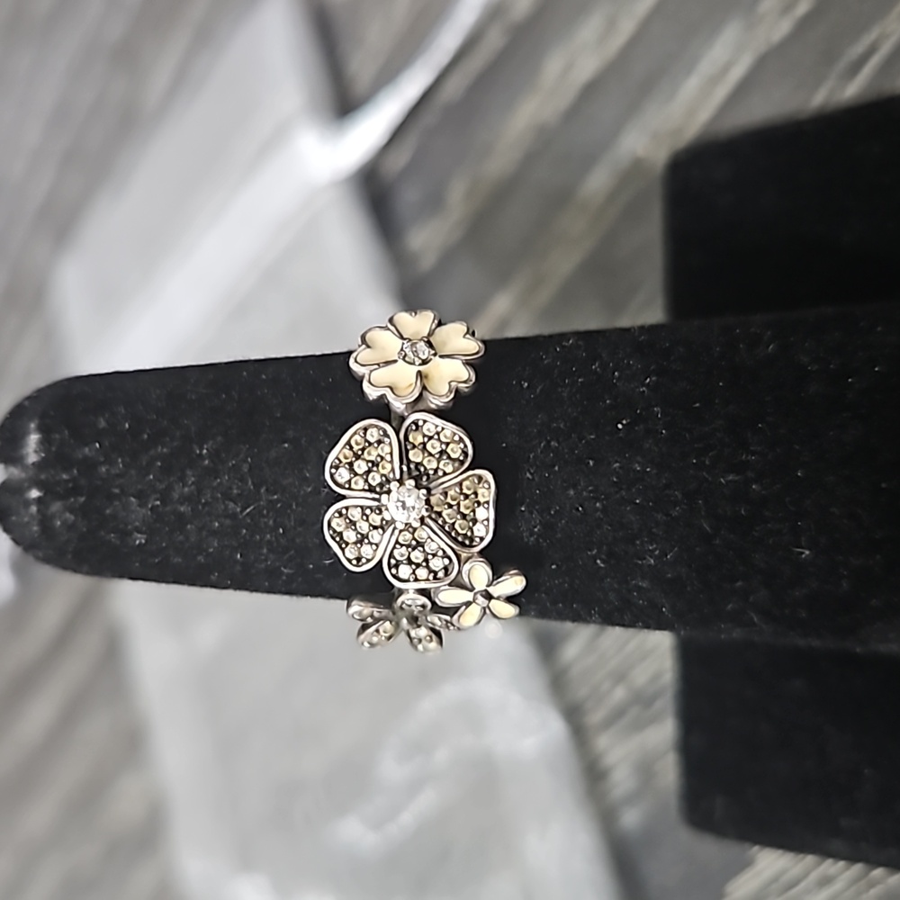 Pandora Shimmering Bouquet Silver Ring 5.5